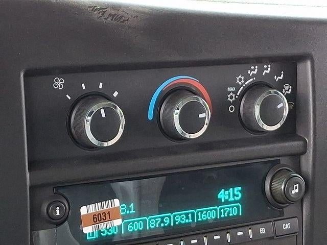 2026 Chevrolet Express Cutaway 3500 Base