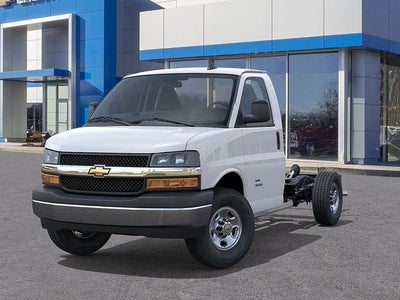 2026 Chevrolet Express Cutaway 3500 Base