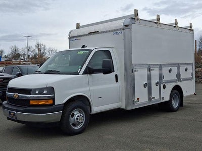 2026 Chevrolet Express Cutaway 3500 Base