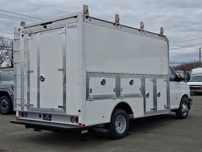 2026 Chevrolet Express Cutaway 3500 Base