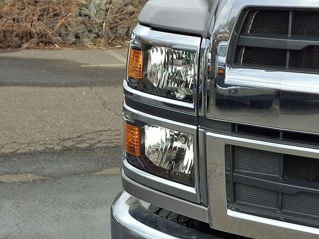 2024 Chevrolet Silverado 5500 HD Work Truck