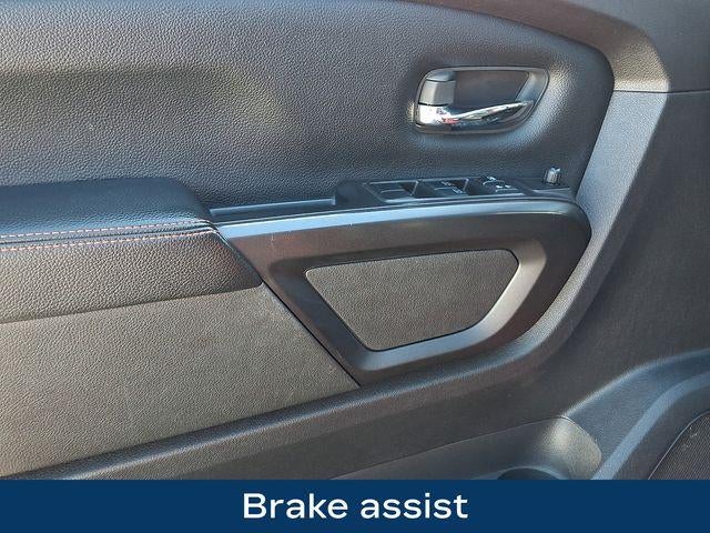 2021 Nissan TITAN Crew Cab PRO-4X 4x4