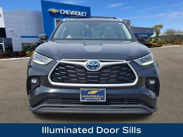 2023 Toyota Highlander Hybrid XLE Bronze