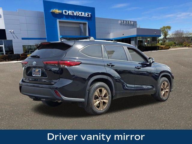 2023 Toyota Highlander Hybrid XLE Bronze