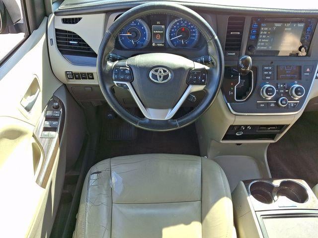 2016 Toyota Sienna Limited 7 Passenger