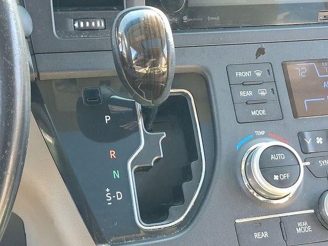 2016 Toyota Sienna Limited 7 Passenger