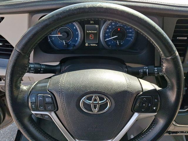 2016 Toyota Sienna Limited 7 Passenger