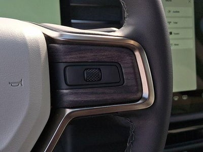 2024 RIVIAN R1S Adventure