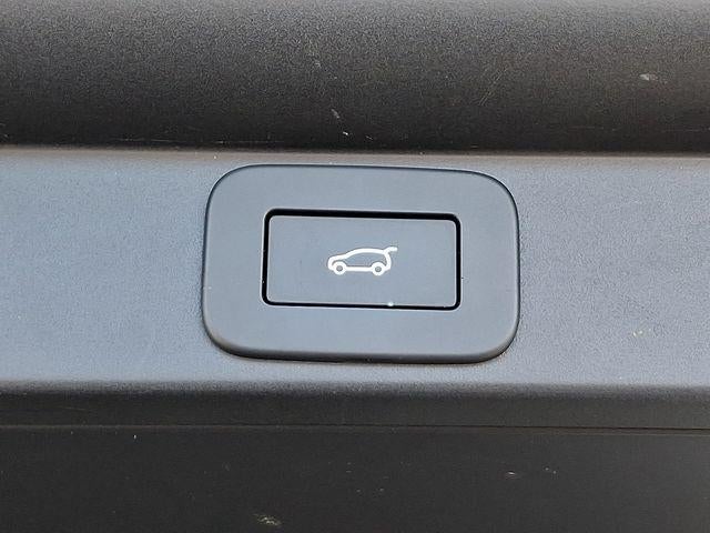 2025 Land Rover Range Rover P400 SE