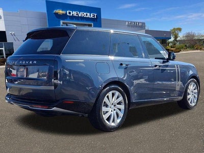 2025 Land Rover Range Rover P400 SE