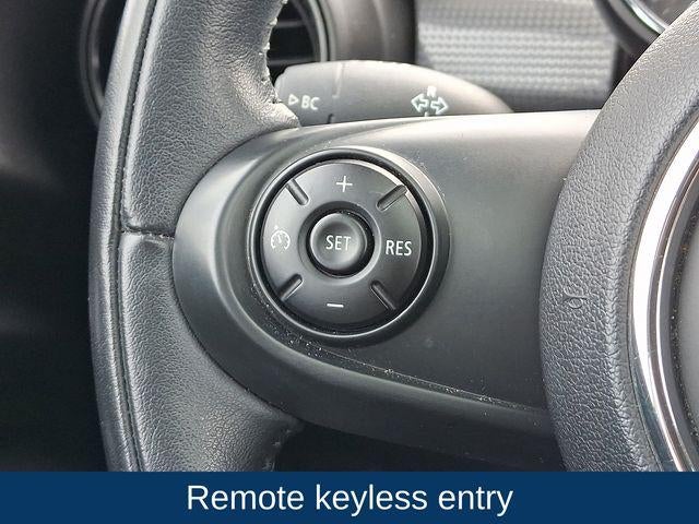 2015 MINI Cooper Hardtop Base