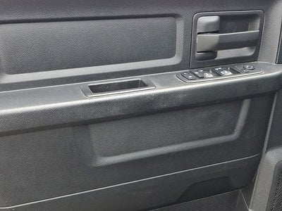 2018 RAM 1500 Express Quad Cab 4x4 6'4" Box