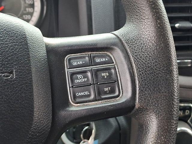 2018 RAM 1500 Express Quad Cab 4x4 6'4" Box