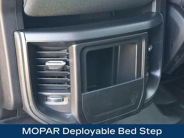 2025 RAM 1500 Tradesman Crew Cab 4x4 5'7" Box