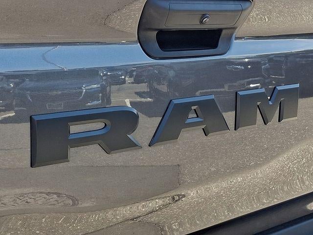 2025 RAM 1500 Tradesman Crew Cab 4x4 5'7" Box