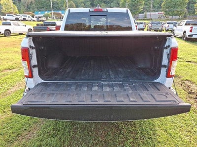 2020 RAM 1500 Big Horn Crew Cab 4x4 5'7" Box