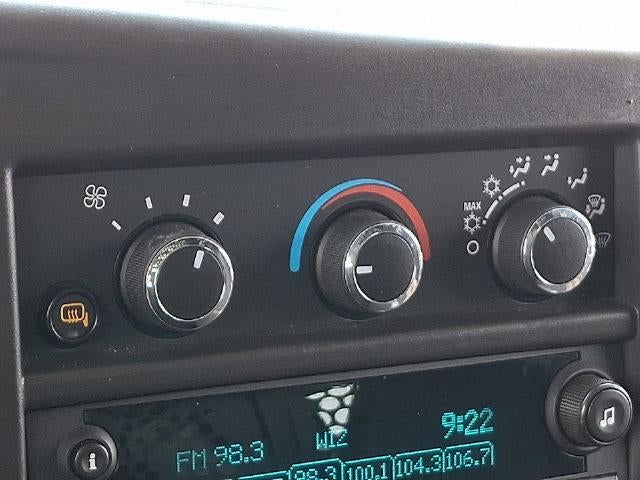 2025 Chevrolet Express Cargo Base