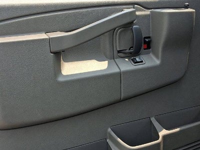 2025 Chevrolet Express Cargo Base