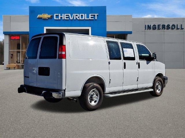 2025 Chevrolet Express Cargo Base