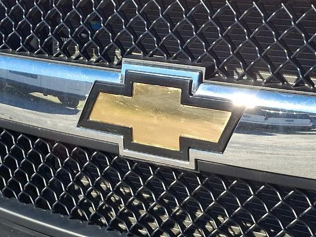 2025 Chevrolet Express Cargo Base