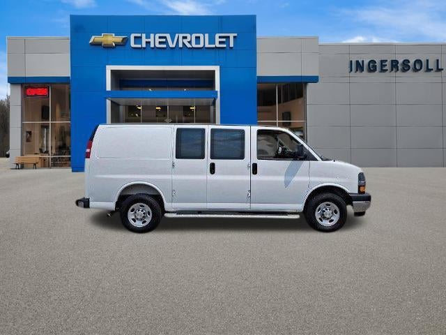 2025 Chevrolet Express Cargo Base