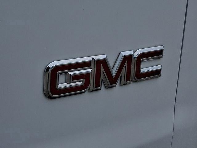 2025 GMC Savana Cargo Base