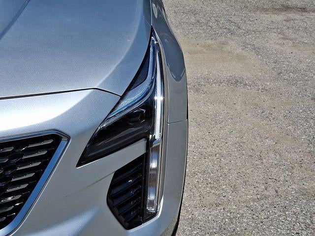 2021 Cadillac XT4 Luxury