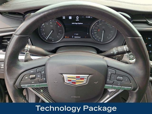 2024 Cadillac XT6 Sport