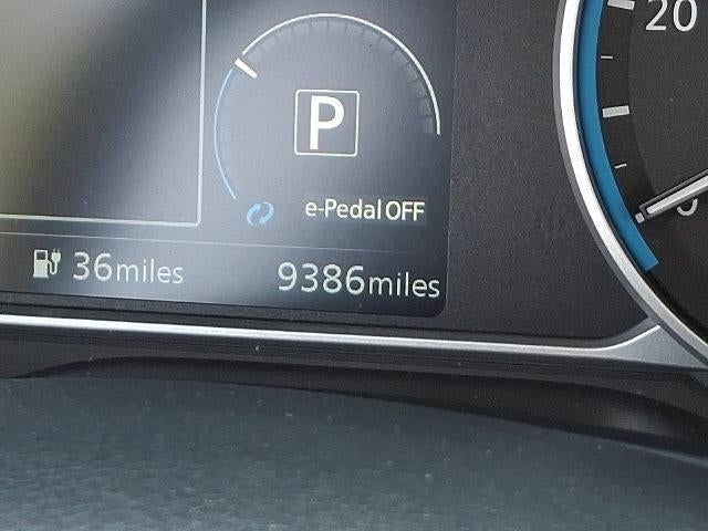 2025 Nissan LEAF S