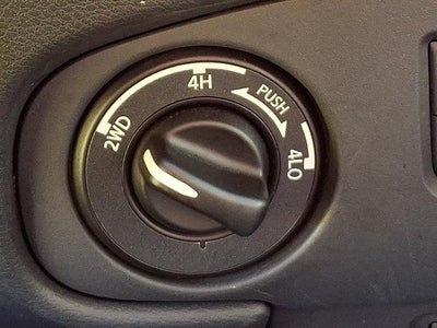 2024 Nissan Frontier Crew Cab SV 4x4
