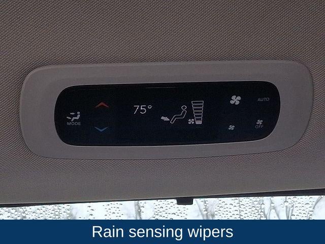 2021 Chrysler Pacifica Touring AWD