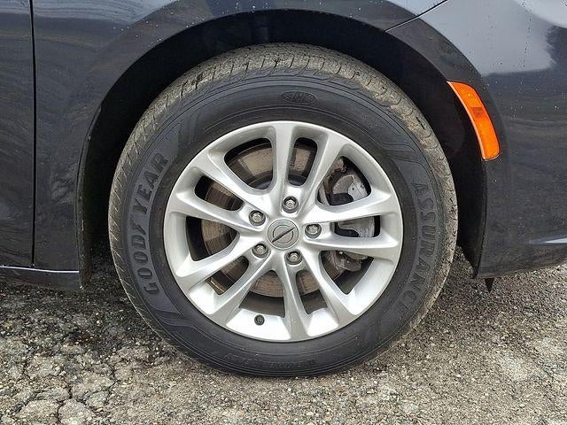 2021 Chrysler Pacifica Touring AWD