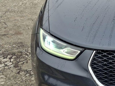 2021 Chrysler Pacifica Touring AWD