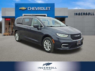 2021 Chrysler Pacifica Touring AWD