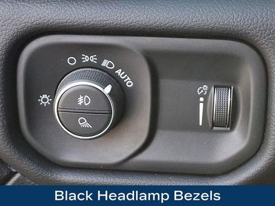 2021 RAM 2500 Big Horn Crew Cab 4x4 6'4" Box