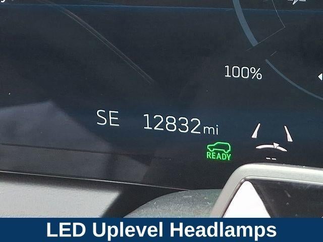 2025 Cadillac OPTIQ Luxury 2