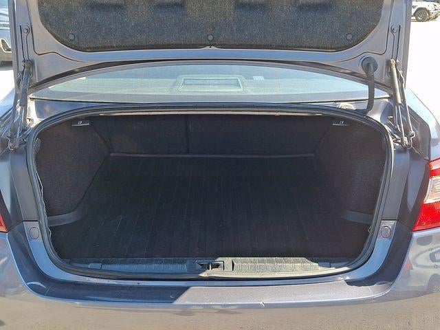 2017 Subaru Legacy Base