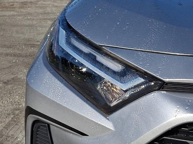 2023 Toyota RAV4 Hybrid LE