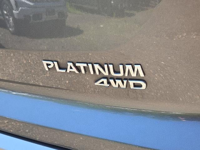 2023 Nissan Pathfinder Platinum 4WD