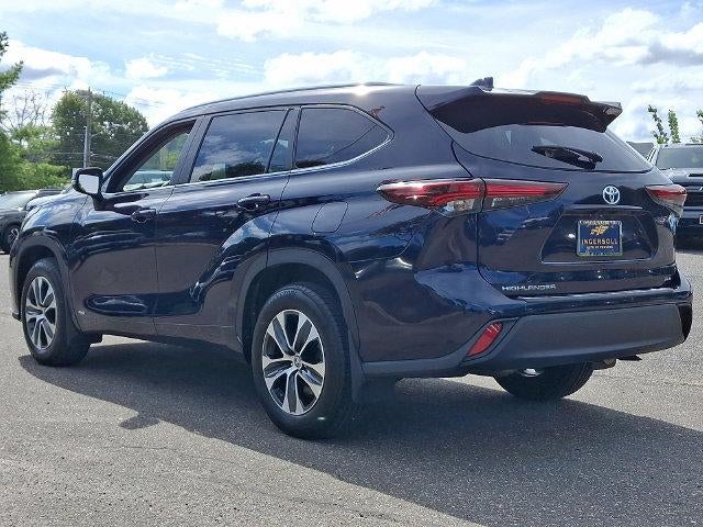 2024 Toyota Highlander Hybrid XLE