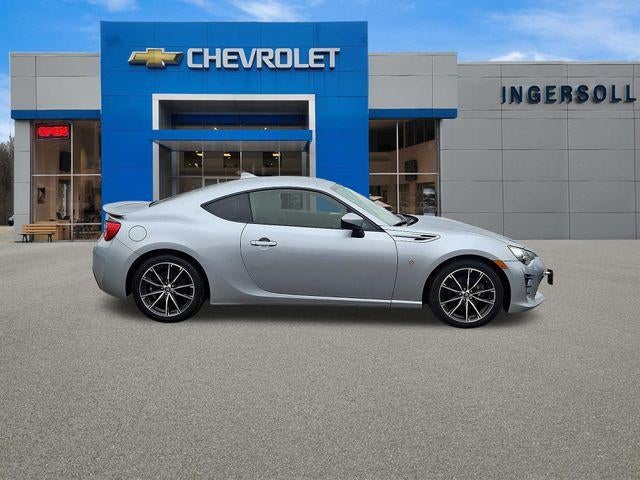 2017 Toyota 86 Manual (Natl)