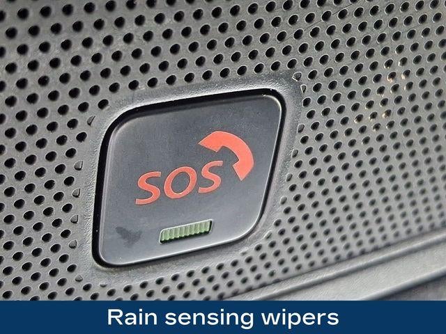 2021 INFINITI Q60 LUXE AWD