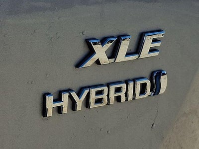 2017 Toyota RAV4 Hybrid XLE