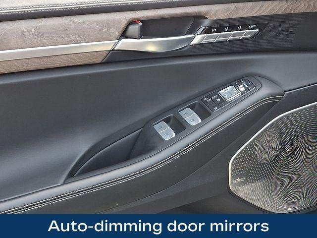 2022 Genesis G90 5.0 Ultimate AWD