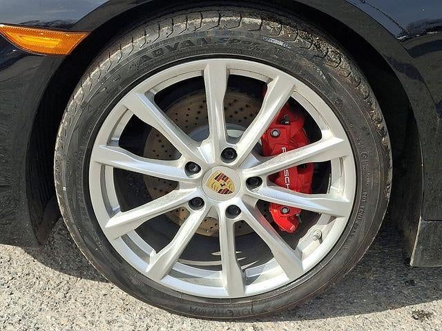 2022 Porsche 718 Boxster S