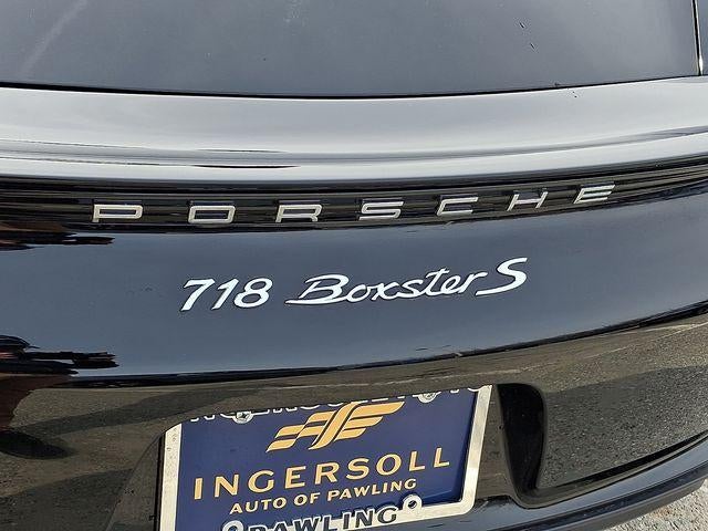 2022 Porsche 718 Boxster S