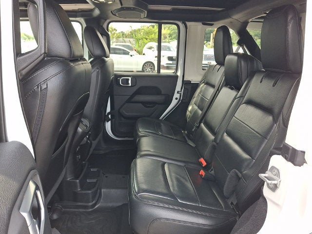 2021 Jeep Wrangler Unlimited Sahara Altitude 4x4