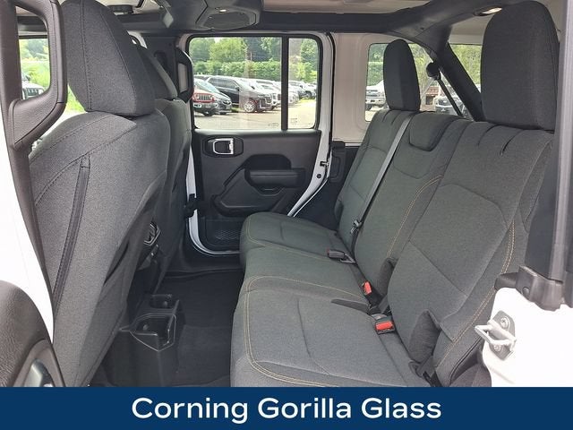 2025 Jeep Wrangler 4-Door Summit 4x4