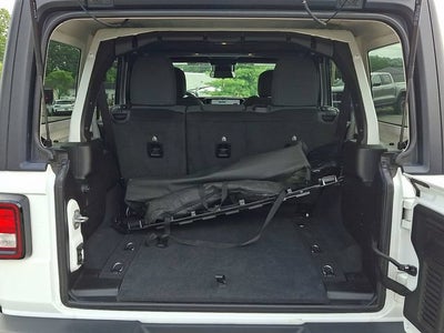 2025 Jeep Wrangler 4-Door Summit 4x4