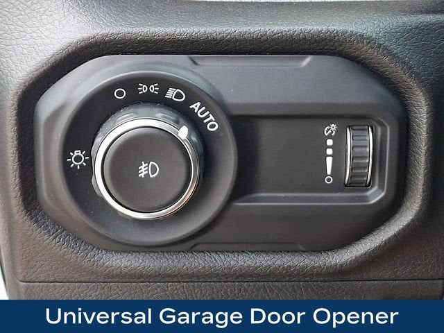 2025 Jeep Wrangler 4-Door Summit 4x4